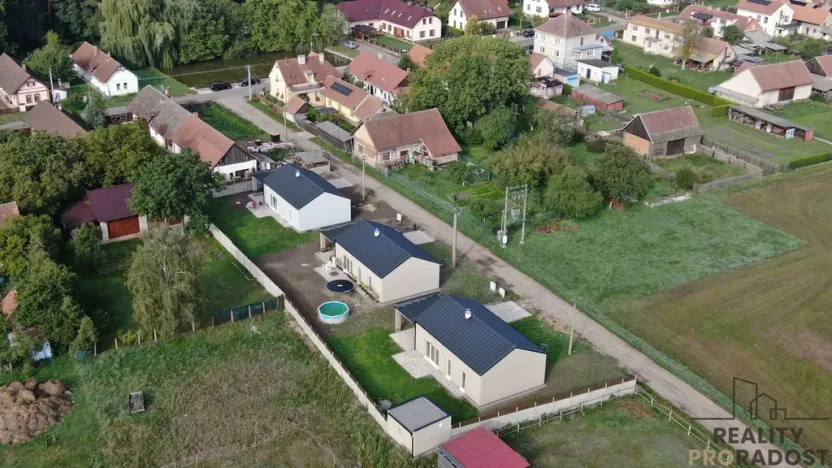 Prodej rodinného domu, Kladruby nad Labem - Bílé Vchynice, 123 m2