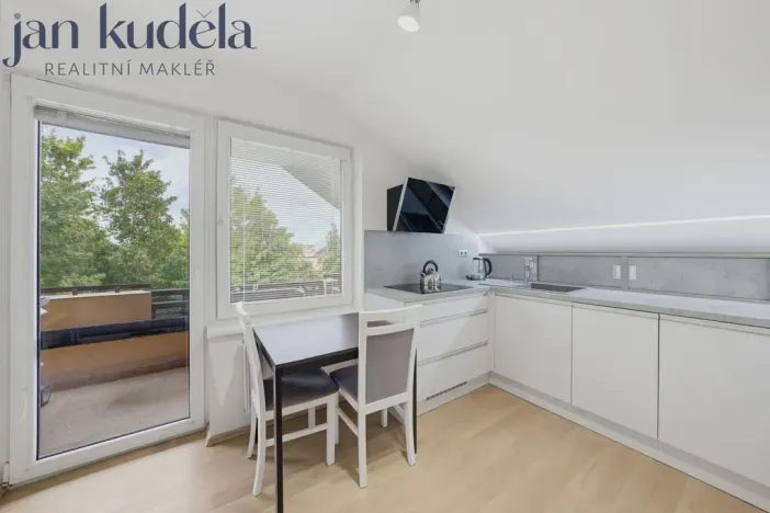 Pronájem bytu 2+kk, Popovice, 40 m2