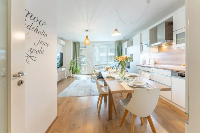 Prodej bytu 3+kk, Praha - Hloubětín, Modrého, 79 m2