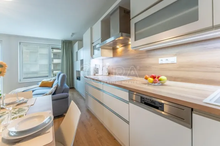 Prodej bytu 3+kk, Praha - Hloubětín, Modrého, 79 m2