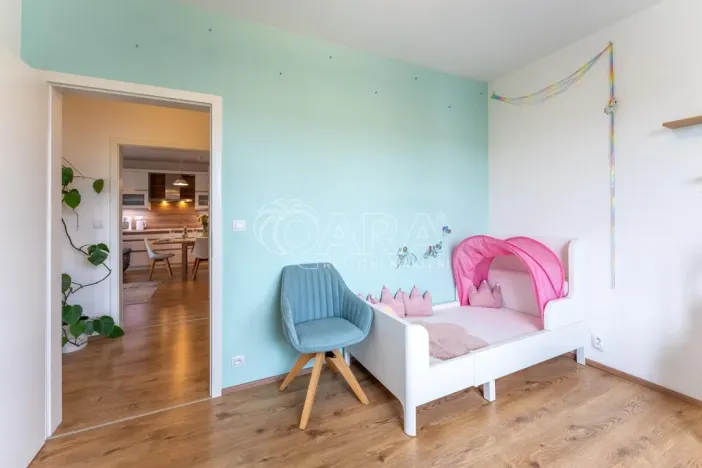 Prodej bytu 3+kk, Praha - Hloubětín, Modrého, 79 m2