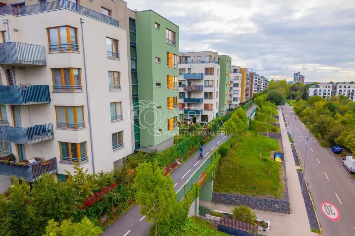 Prodej bytu 3+kk, Praha - Hloubětín, Modrého, 79 m2