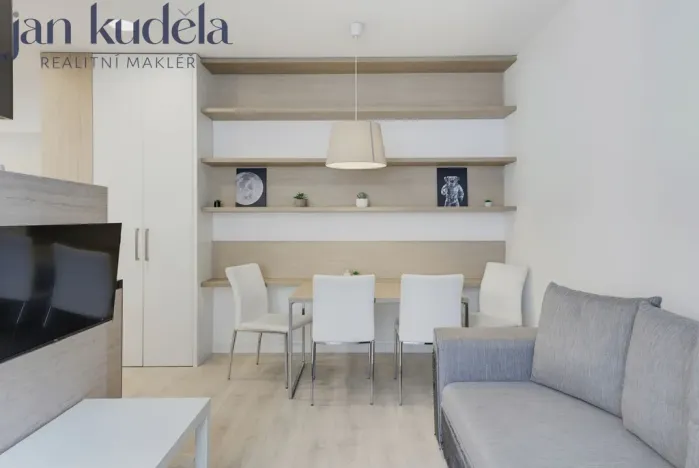 Pronájem bytu 2+kk, Brno, Ryšánkova, 56 m2