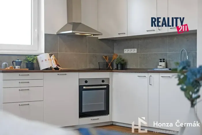 Prodej bytu 3+kk, Pohořelice, 83 m2
