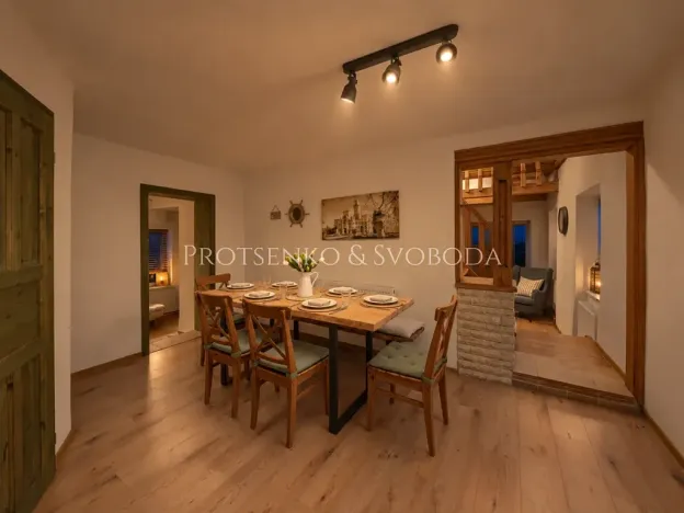 Prodej ubytování, Hluboká nad Vltavou, 174 m2