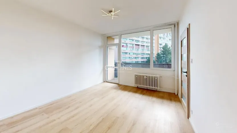 Pronájem bytu 1+1, Chomutov, Březenecká, 33 m2