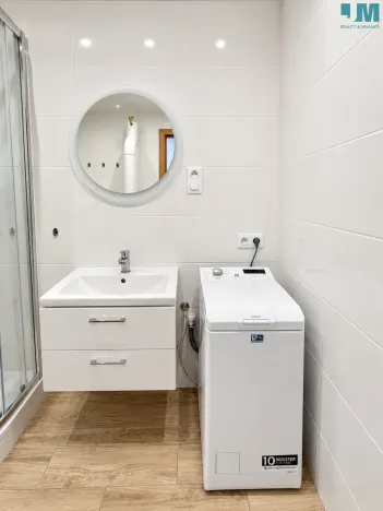 Pronájem bytu 2+1, Okříšky, 56 m2