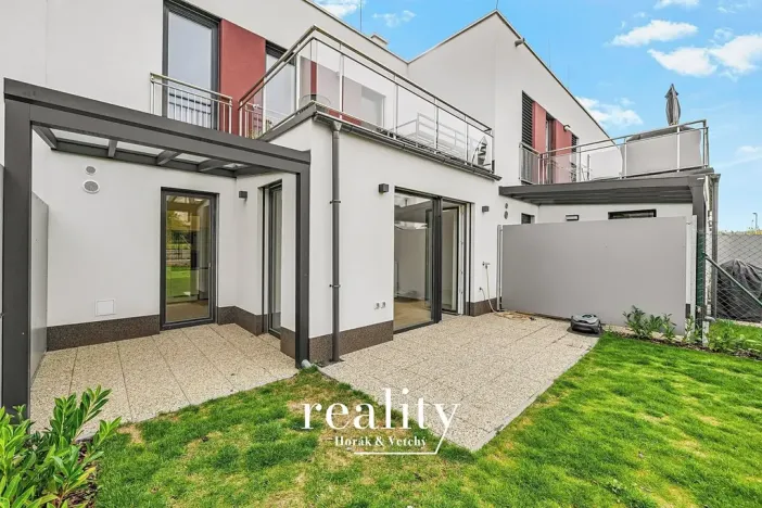 Pronájem bytu 2+kk, Jihlava, Na Nivách, 58 m2