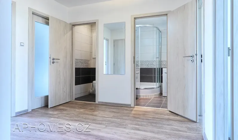 Pronájem bytu 3+1, Praha - Řepy, Mrkvičkova, 71 m2