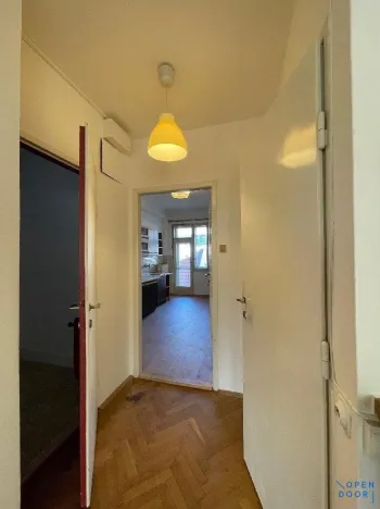 Pronájem bytu 2+1, Praha - Karlín, Sokolovská, 84 m2