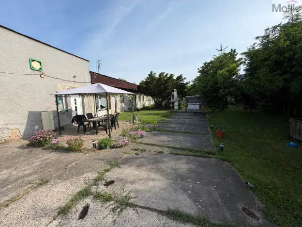 Prodej obchodního prostoru, Libčeves, Sídliště, 2560 m2