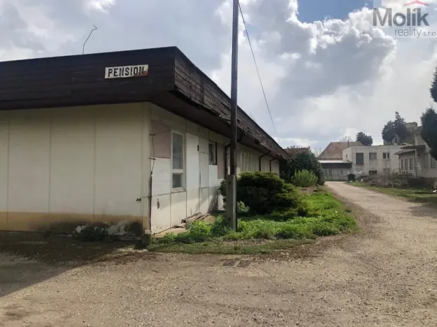 Prodej obchodního prostoru, Libčeves, Sídliště, 2560 m2