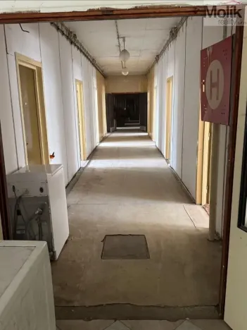 Prodej obchodního prostoru, Libčeves, Sídliště, 2560 m2