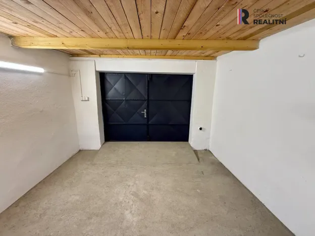 Prodej garáže, Karlovy Vary - Stará Role, Svobodova, 26 m2