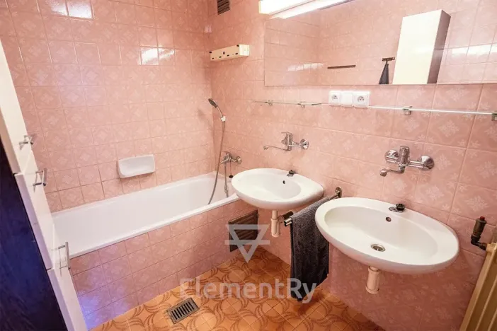 Prodej rodinného domu, Hradec Králové, Za Lípou, 149 m2