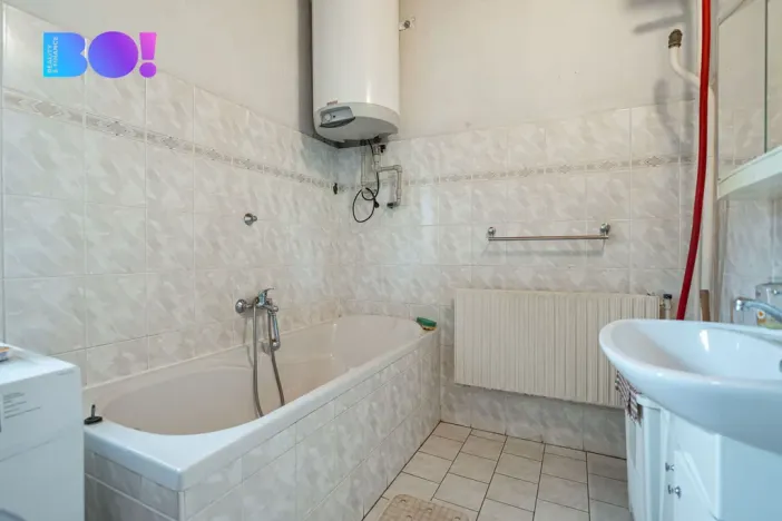 Prodej rodinného domu, Sněžné, 219 m2