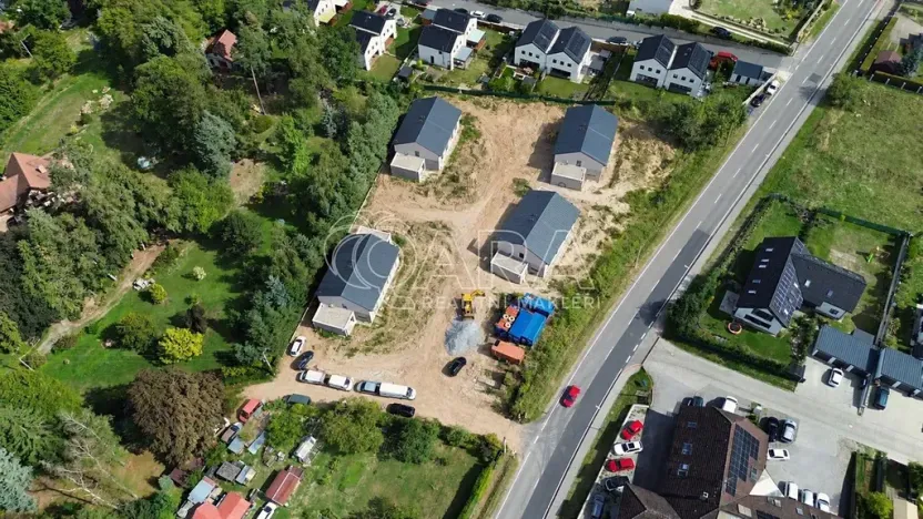 Prodej rodinného domu, Kamenice, 159 m2