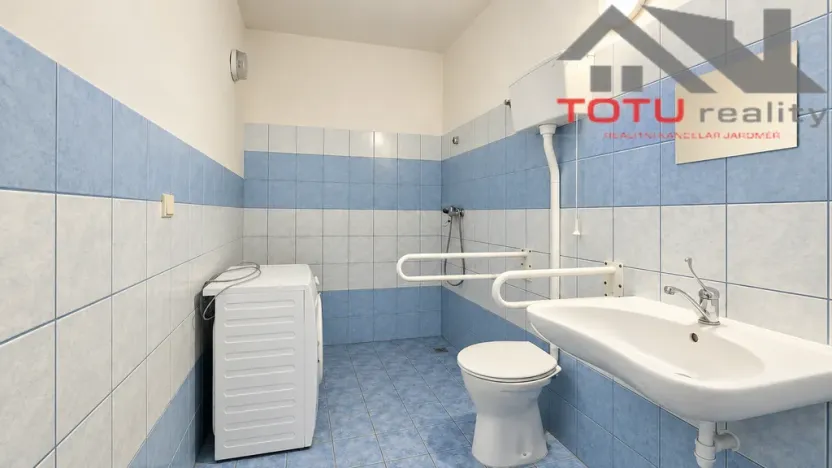 Prodej obchodního prostoru, Kostelec nad Orlicí, Mánesova, 1058 m2