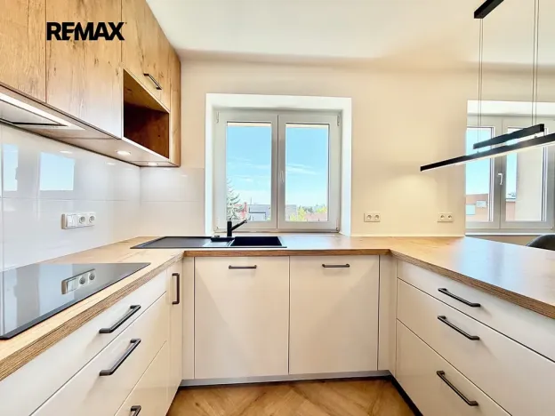 Pronájem bytu 3+kk, Kladno, Herbenova, 60 m2