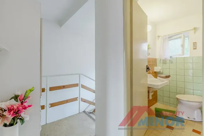 Prodej rodinného domu, Řisuty, 190 m2