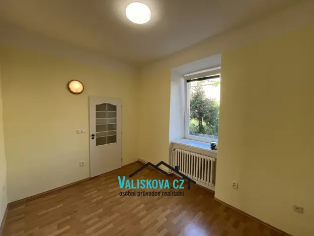 Pronájem bytu 3+1, Kroměříž, Husovo náměstí, 94 m2