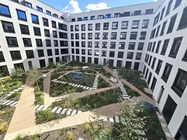 Pronájem bytu 1+kk, Praha, Hartigova, 53 m2