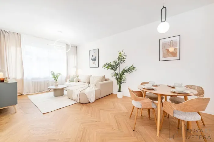 Prodej bytu 3+kk, Praha - Holešovice, Komunardů, 90 m2