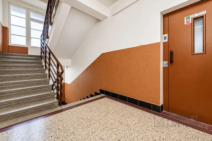 Prodej bytu 3+kk, Praha - Holešovice, Komunardů, 90 m2