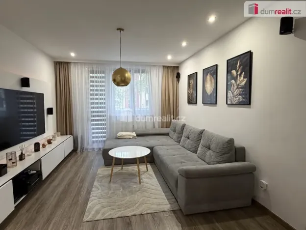 Prodej bytu 2+1, Uherský Brod, Družstevní, 57 m2