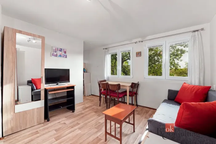 Prodej chaty, Nekmíř, 39 m2
