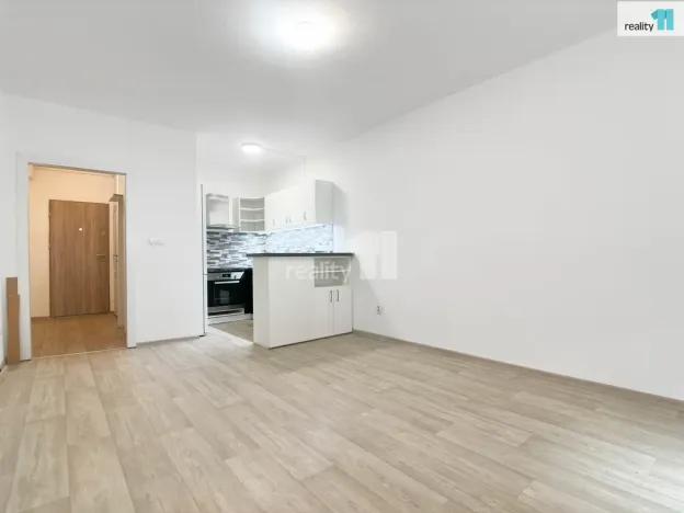 Pronájem bytu 2+kk, Hulín, Družba, 38 m2