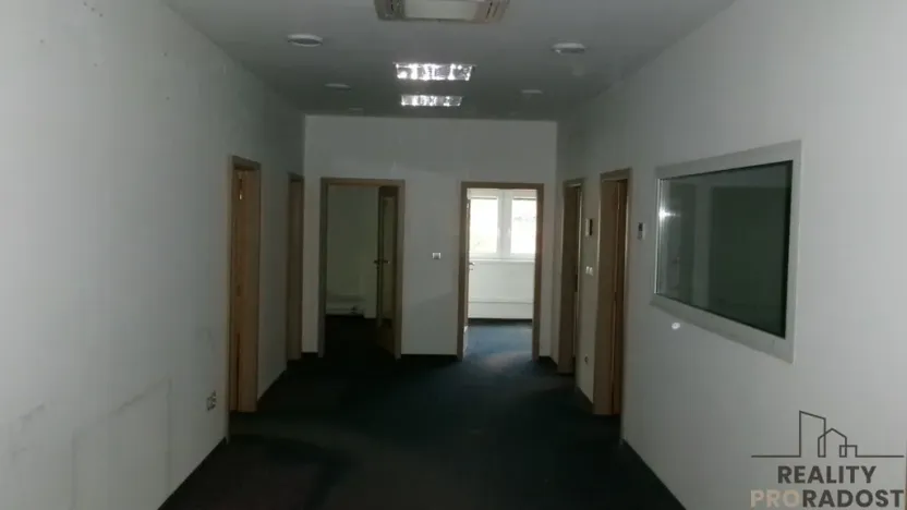 Pronájem skladu, Brno - Horní Heršpice, 900 m2