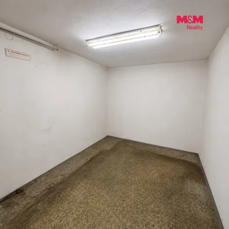 Pronájem skladu, Moravany - Platěnice, 105 m2