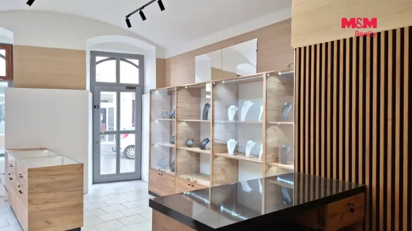 Pronájem obchodního prostoru, Česká Lípa, Jindřicha z Lipé, 35 m2