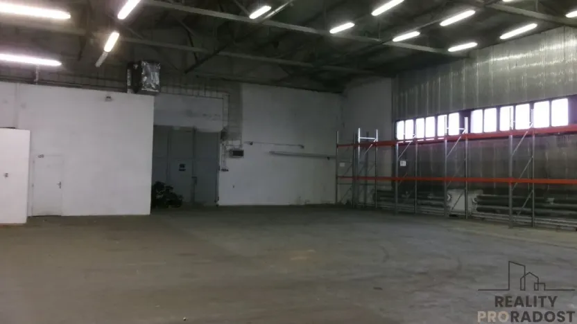 Pronájem skladu, Brno - Horní Heršpice, 1000 m2