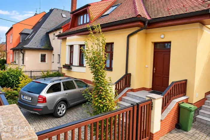 Pronájem bytu 1+1, Opava, Bartoníčkova, 52 m2
