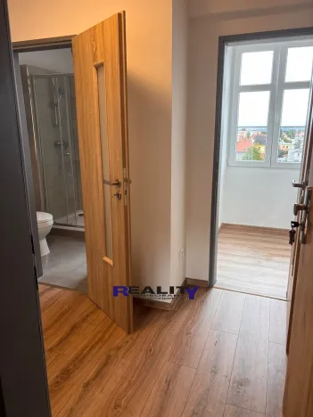 Pronájem bytu 1+1, Žatec, Dukelská, 44 m2