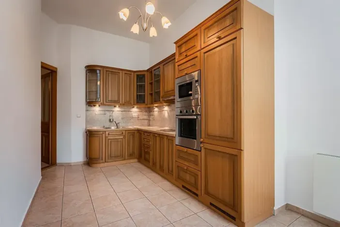 Pronájem bytu 3+1, Praha - Staré Město, Bílkova, 94 m2