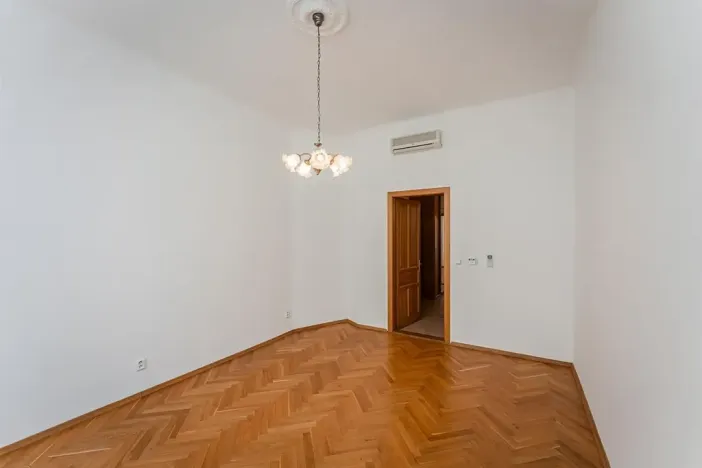 Pronájem bytu 3+1, Praha - Staré Město, Bílkova, 94 m2