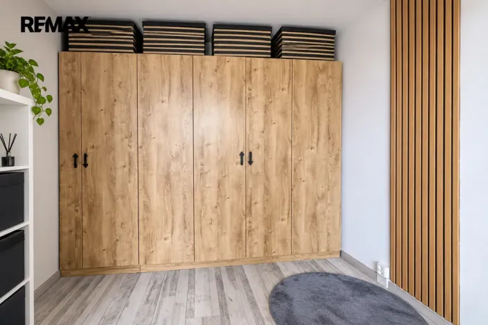 Prodej bytu 1+1, Karlovy Vary - Stará Role, Fibichova, 35 m2