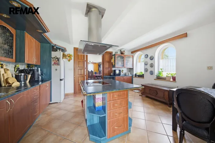 Prodej rodinného domu, Odrava - Dobroše, 410 m2