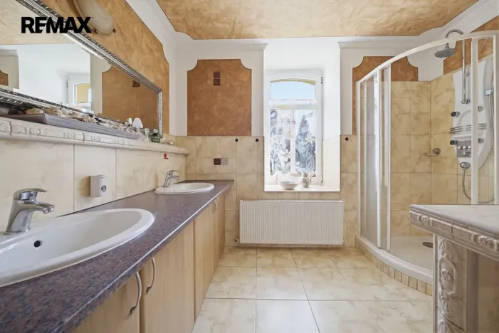 Prodej rodinného domu, Odrava - Dobroše, 410 m2