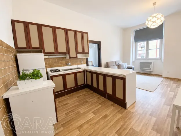Prodej bytu 2+kk, Praha - Nusle, Lounských, 40 m2