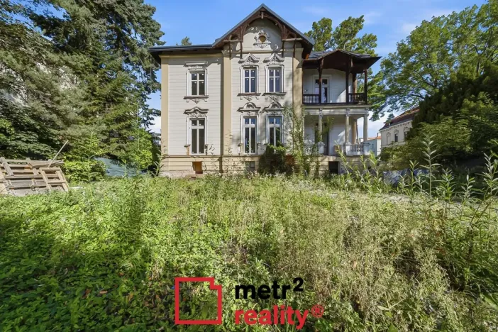 Prodej vily, Olomouc, tř. Svornosti, 600 m2