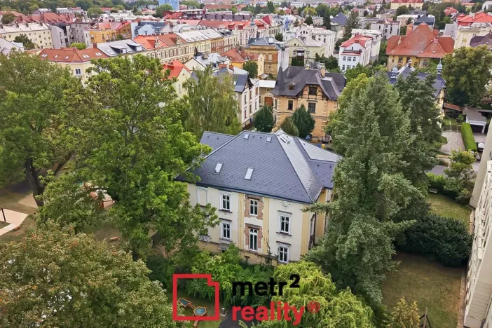 Prodej vily, Olomouc, tř. Svornosti, 600 m2