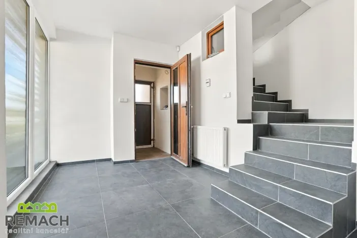 Pronájem bytu 3+1, Hvozdná, K Větřáku, 89 m2