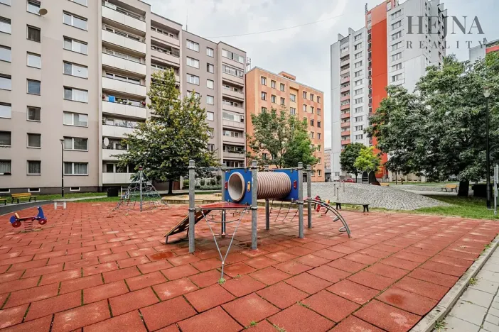 Pronájem bytu 3+1, Ostrava, Nádražní, 67 m2