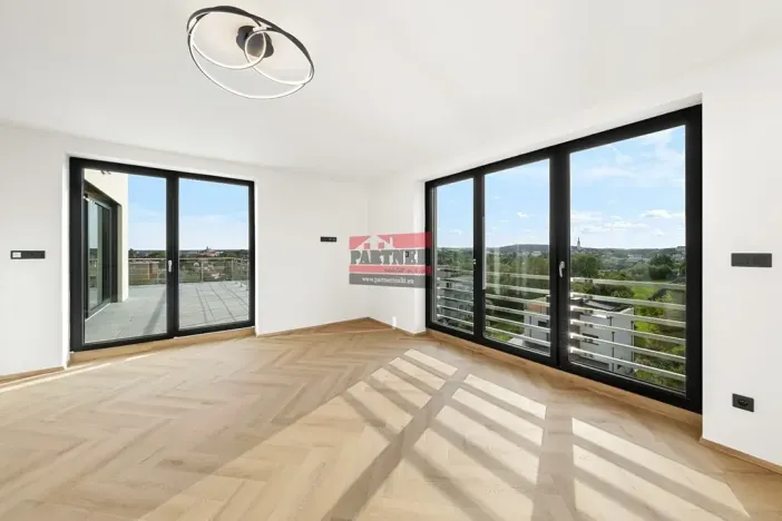 Pronájem bytu 2+kk, Tábor, Janáčkova, 70 m2
