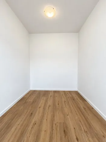 Pronájem bytu 1+kk, Praha - Podolí, Dvorecká, 43 m2