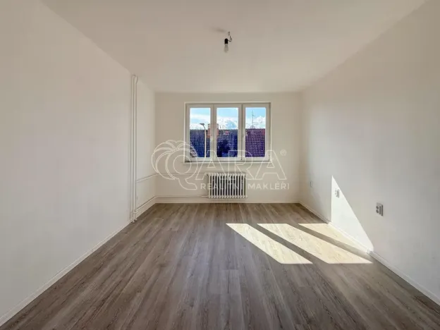 Prodej bytu 1+kk, Tábor, Smolínova, 28 m2